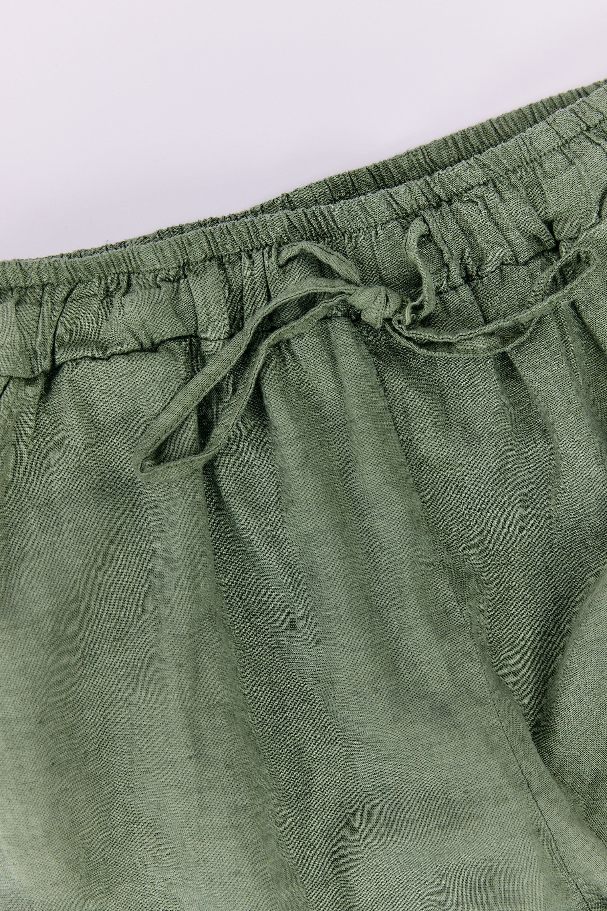 100% HØRBUKSER - OLIVEN GRØN